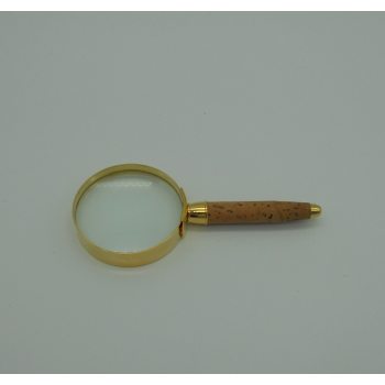 code 071206/07- Magnifying glass