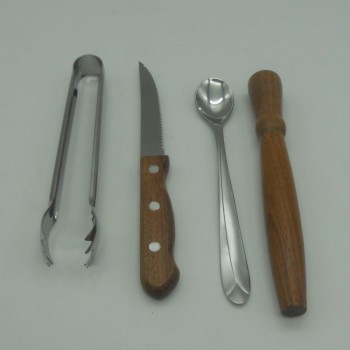 ref.070022 - Kit para caipirinha com copo em aço - pilão, colher, faca e pinça de gelo