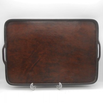 code 072003 - Rectangular leather tray with foldind stand